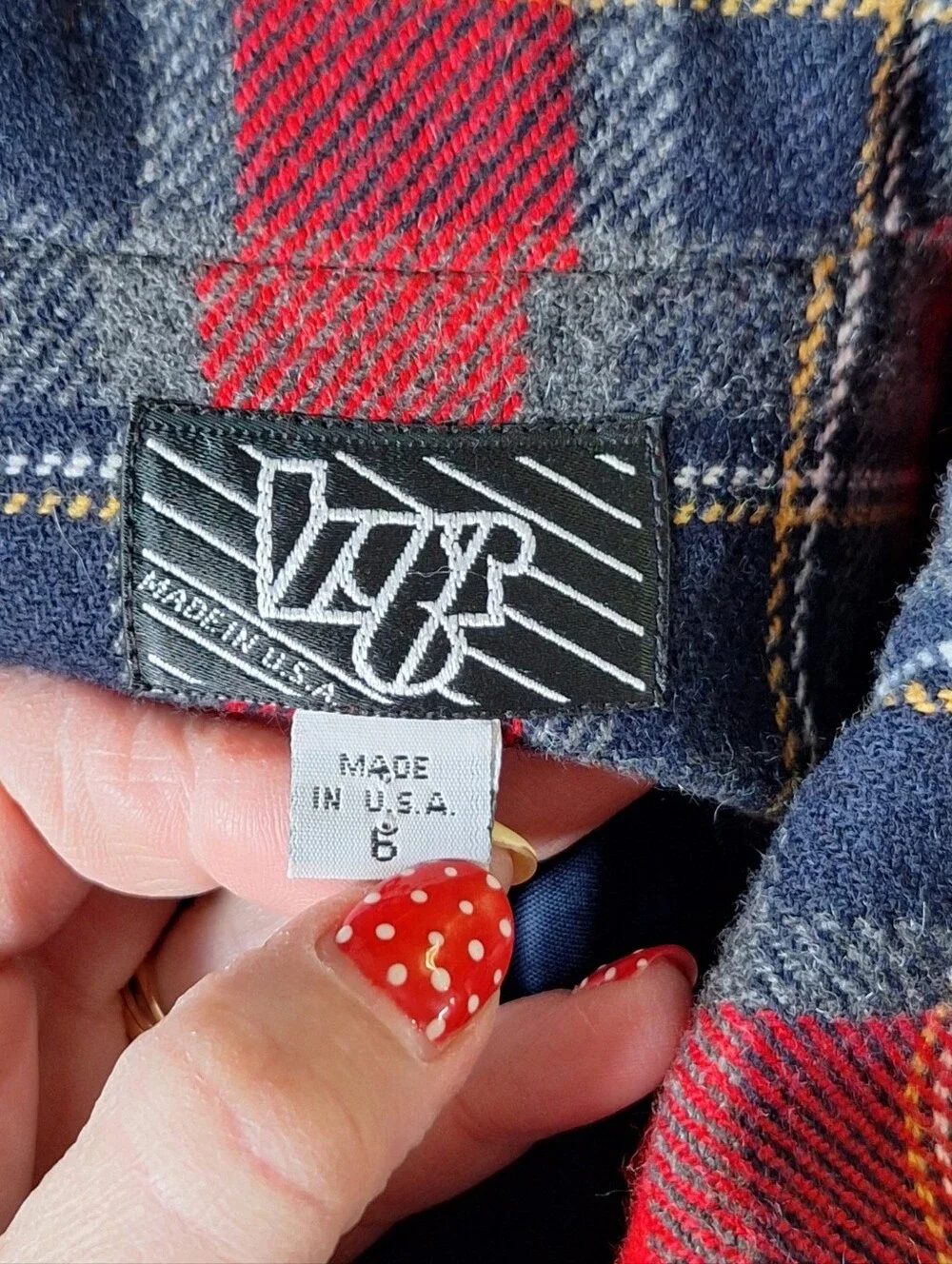 LRGR Vintage 90s Tartan Plaid Cropped Blazer, Size 6